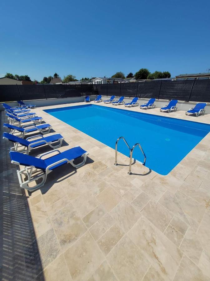 Mobil Home-Les Lins Bleus Biville-sur-Mer Bagian luar foto